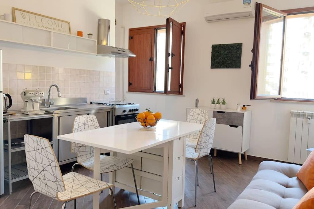 Molo Five Apartment Παλέρμο Εξωτερικό φωτογραφία